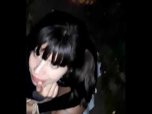 ❤️ रस्त्यावर कँडीच्या बदल्यात लिंग सुजले ❤️❌ mr.videolucrativo.top वर ﹏